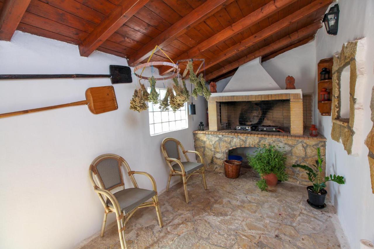 Traditional Guesthouse Asimakis Anifion المظهر الخارجي الصورة
