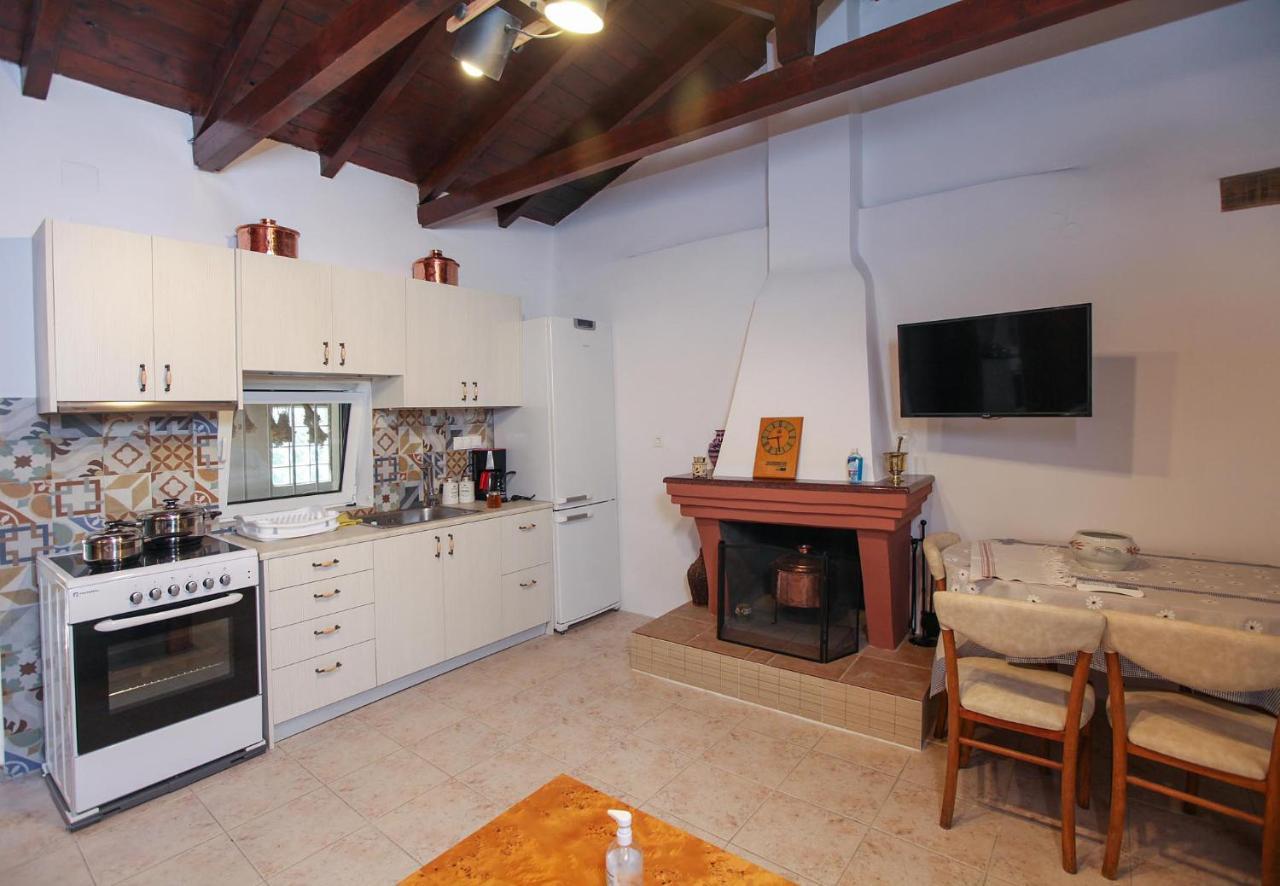 Traditional Guesthouse Asimakis Anifion المظهر الخارجي الصورة